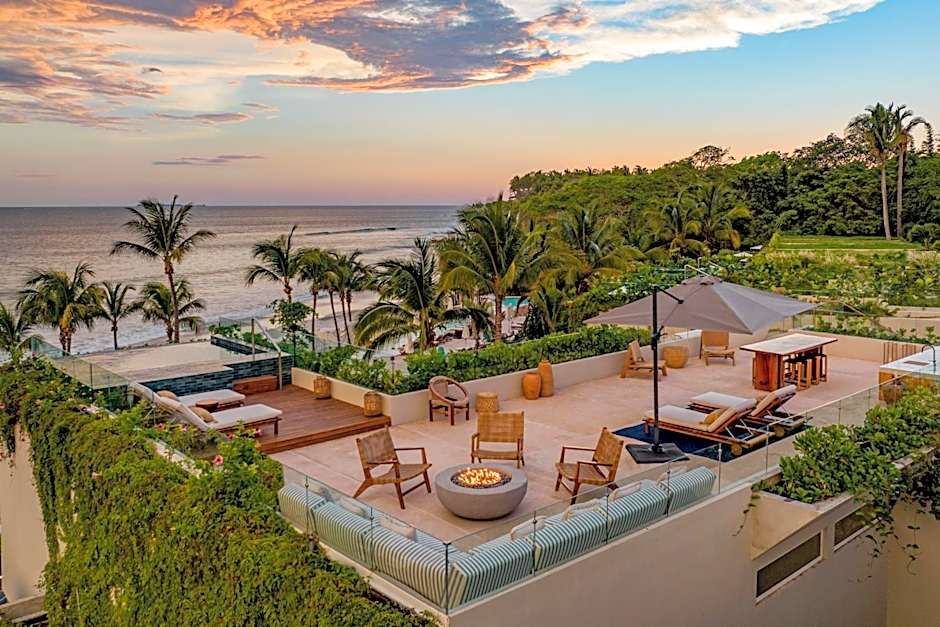 W Punta de Mita