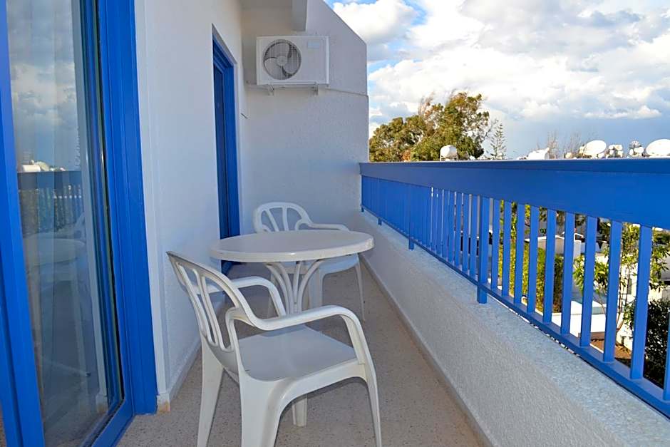 Flokkas Hotel Apartments