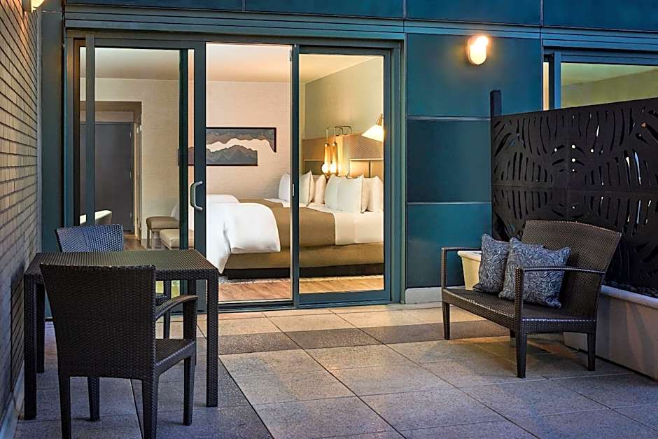 The Westin Denver Downtown