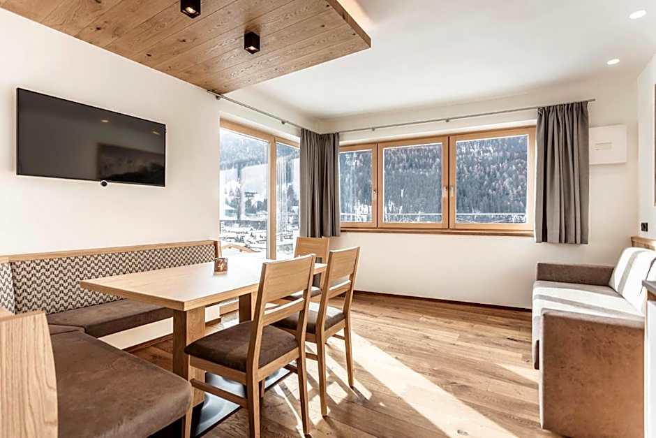 Luxury Chalet Plazola