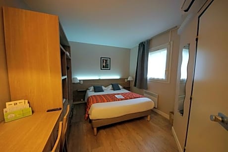 Double Room with Courtyard View