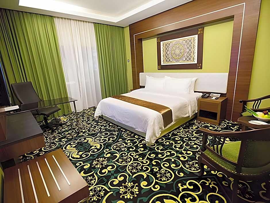 Mudzaffar Hotel