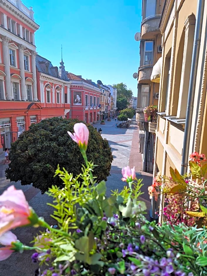 Plovdiv City Center Hotel