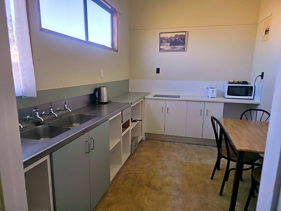 Kuirau Park Motor Lodge- Thermal Mineral pool