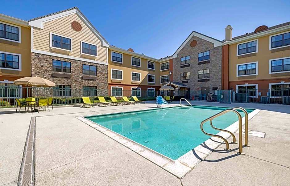 Extended Stay America Suites - San Diego - Carlsbad Village by the Sea