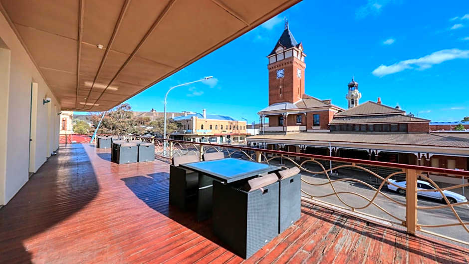 Royal Exchange Hotel