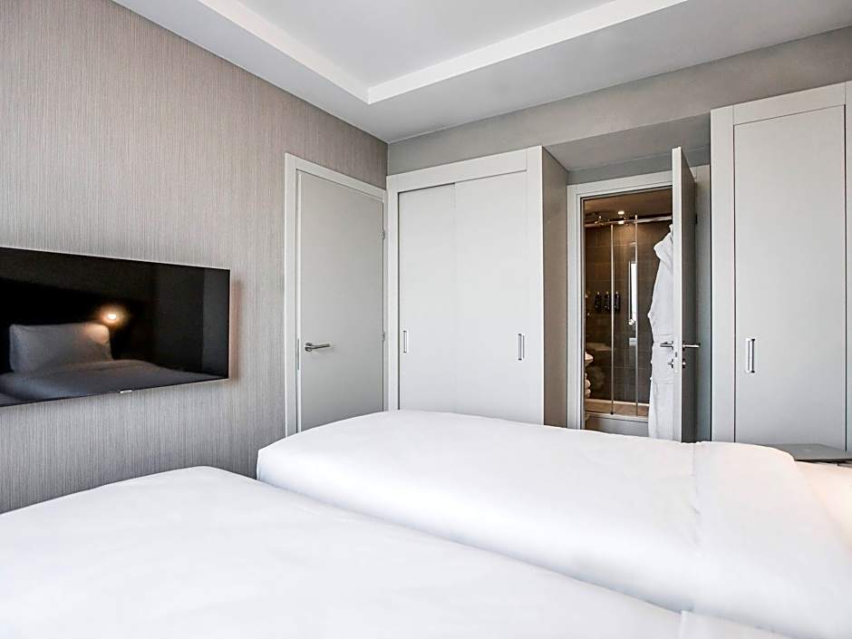 Adagio Kyiv Beresteiska