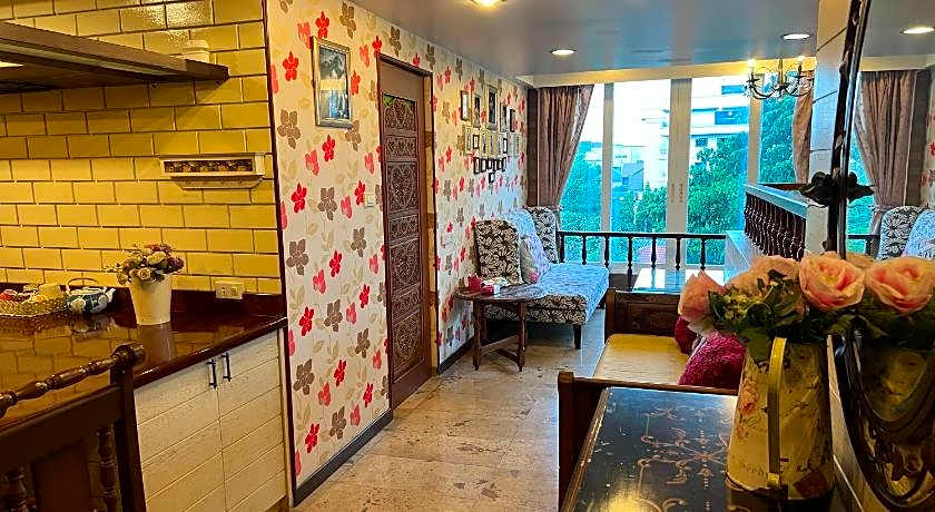 Sabai-Sabai@Sukhumvit Hotel