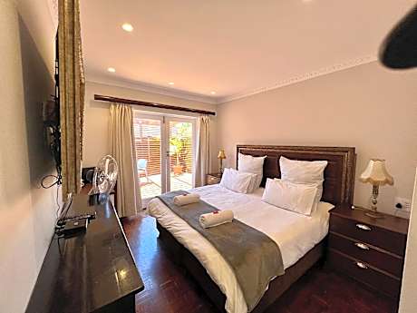 Terrace King Bed Room