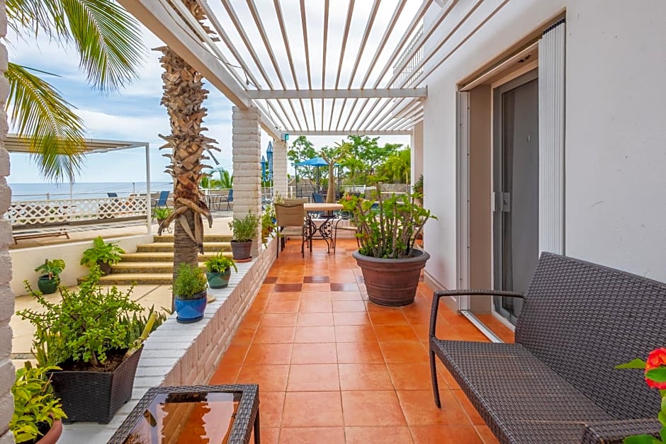 MariaMar Suites