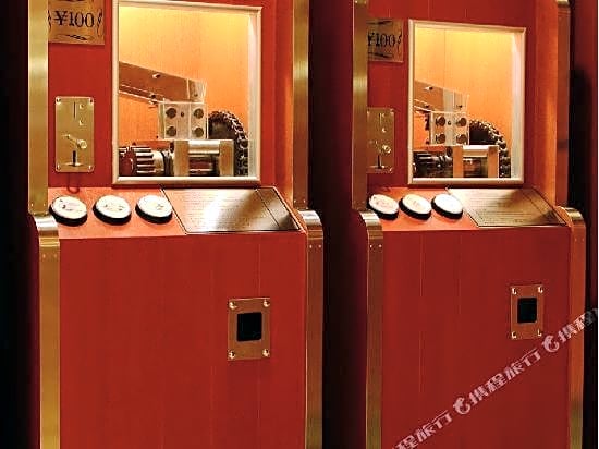 Disney Ambassador® Hotel