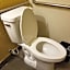 Quality Inn & Suites Leesburg Chain of Lakes