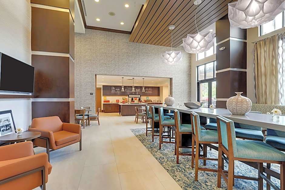 Hampton Inn By Hilton and Suites Rome, GA