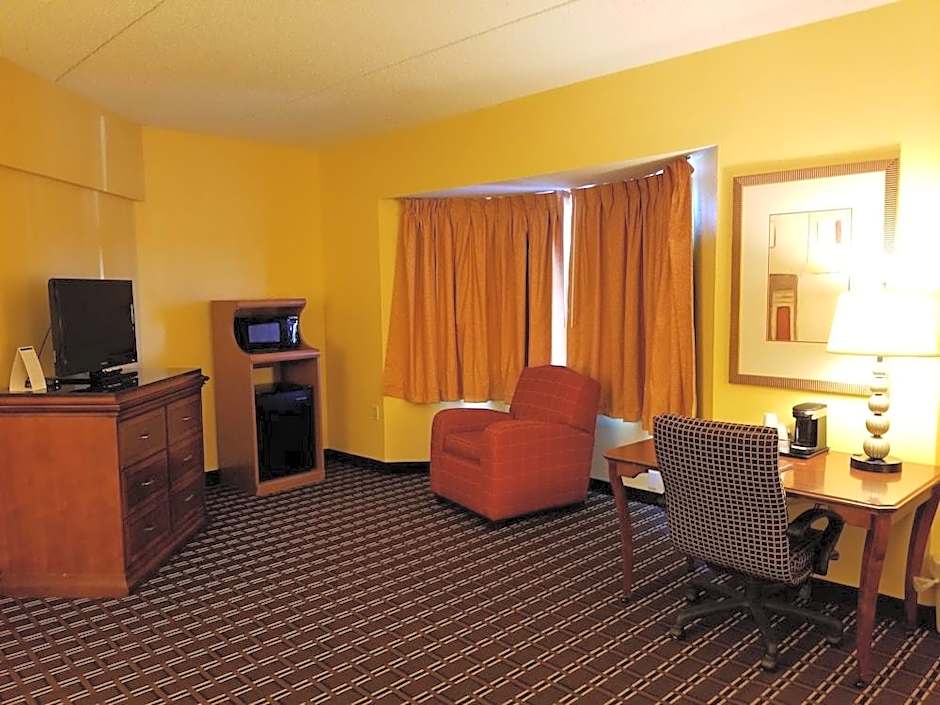 The Comstock Inn and Conference Center