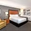 La Quinta Inn & Suites by Wyndham Pueblo