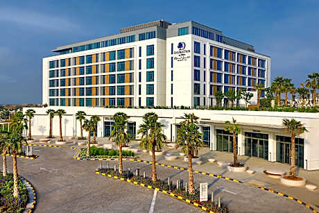 DoubleTree by Hilton Abu Dhabi Yas Island Residences