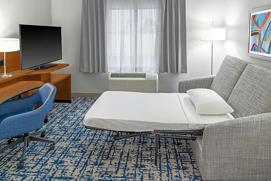 Fairfield Inn & Suites by Marriott Calhoun