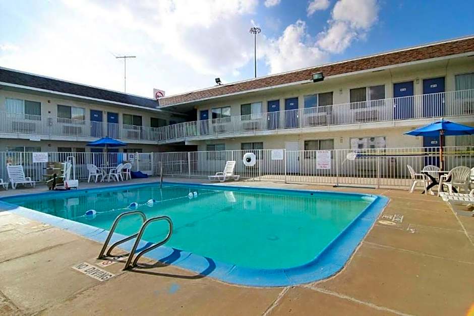 Motel 6-Odessa, TX