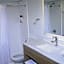 Airport Waterfront Inn