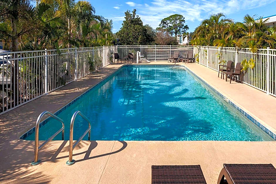 Days Inn by Wyndham Melbourne