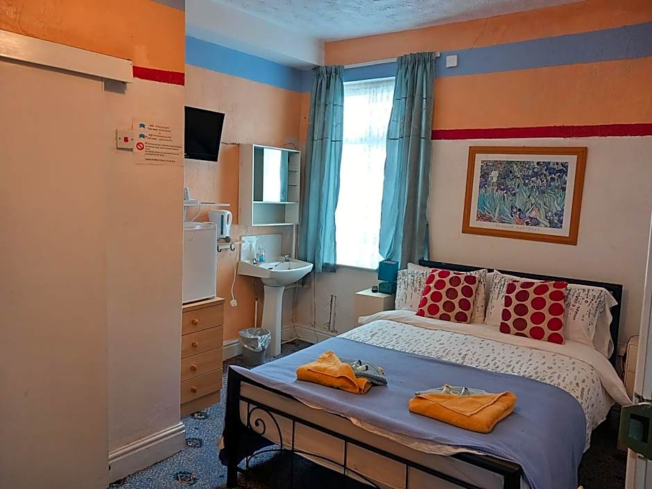 My Adam Hotel