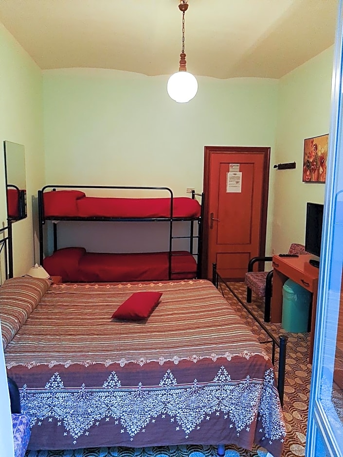 Bed & Breakfast "Il Ghiro"