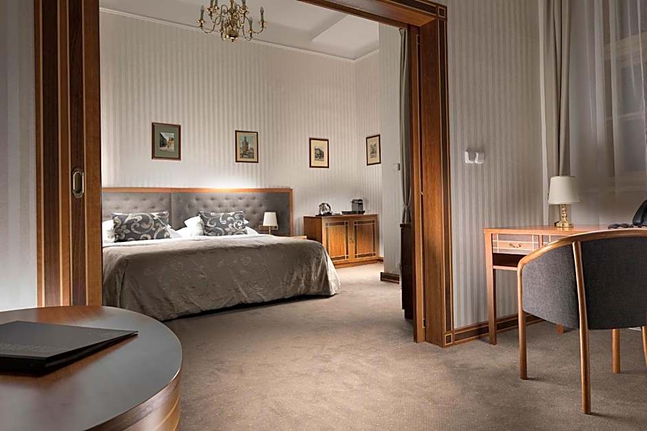 Hotel Pod Vezi