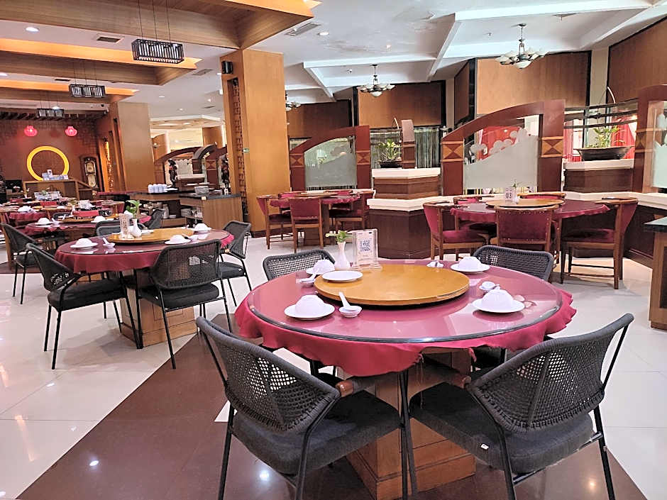 Abadi Hotel Convention Center