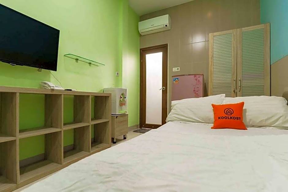 KoolKost near Nagoya Hill Batam (Minimum Stay 30 Nights)