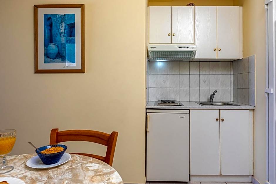 Garbis Villas & Apartments