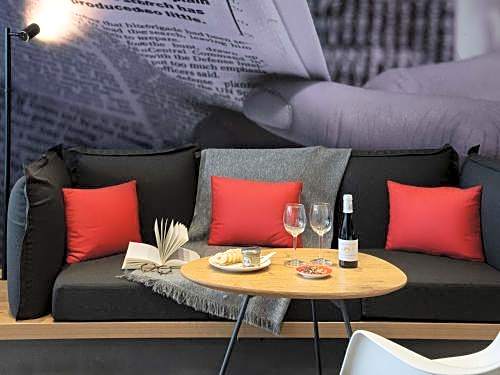 ibis Paris Canal Saint Martin