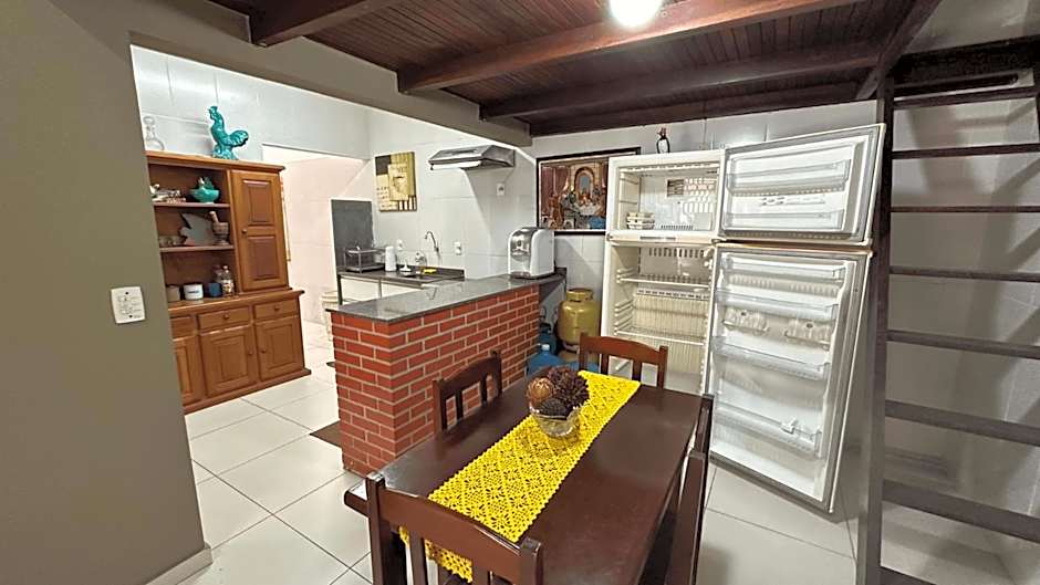 Spacious house for up to 19 people, 5 minutes from the beach.