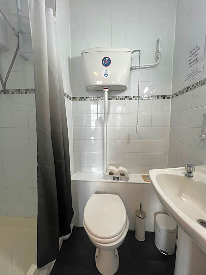 Modern Rooms with SELF Check-In The Castle, Coldstream