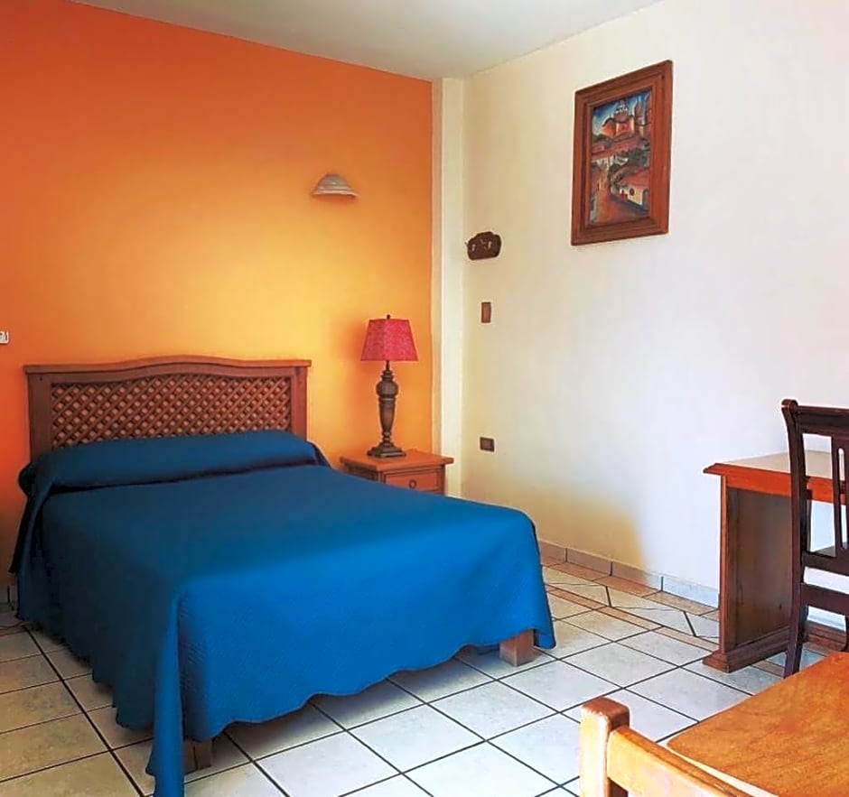 Hotel Las Fuentes