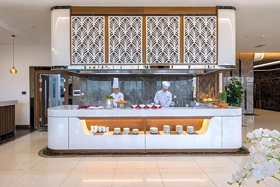 Muong Thanh Grand Bai Chay