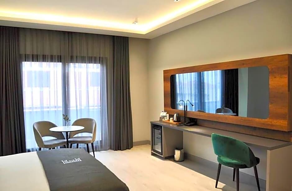 Emen'S Otel