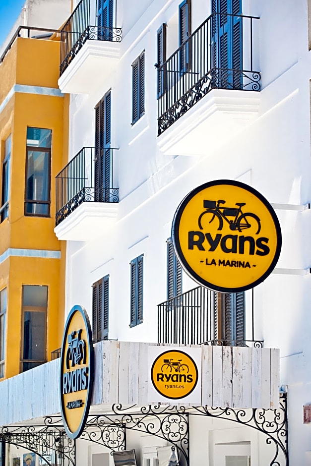 Ryans La Marina