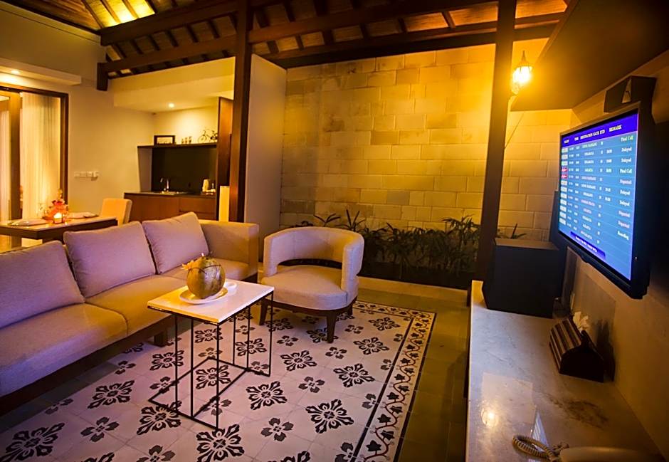 The Astari Villa and Residence