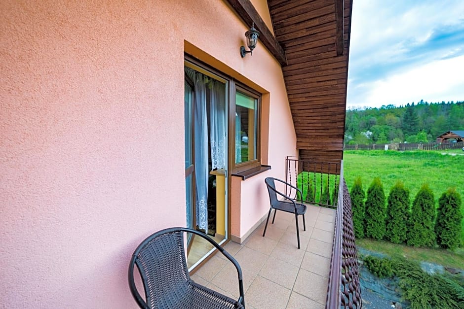 Cichy Zakątek - Sauna Jacuzzi SPA RELAX SOLINA BIESZCZADY