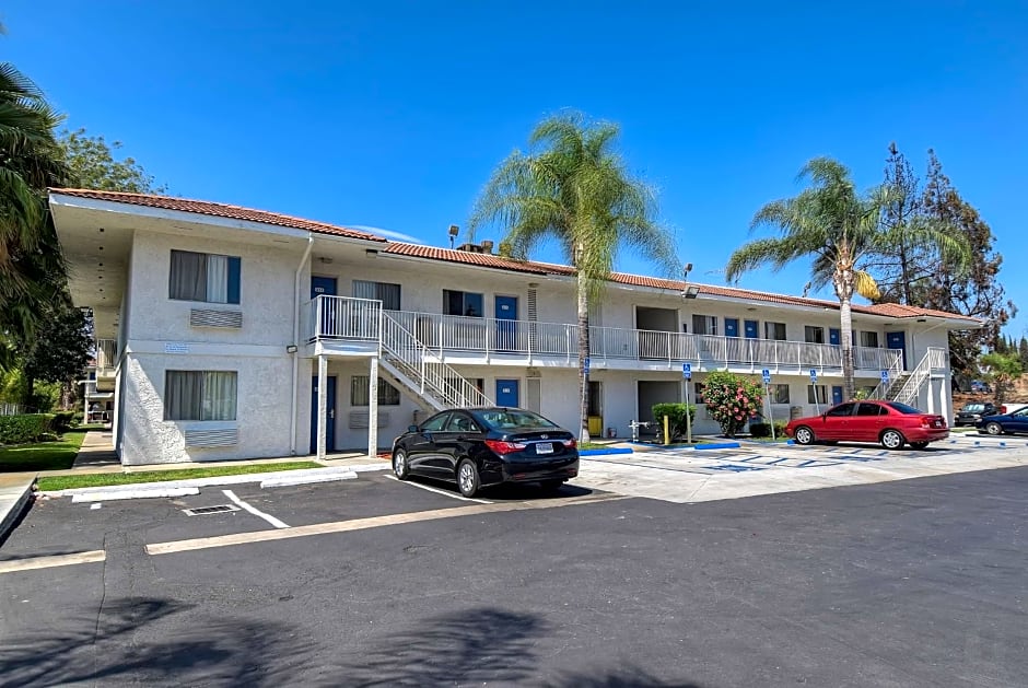 Motel 6-Rowland Heights, CA - Los Angeles - Pomona