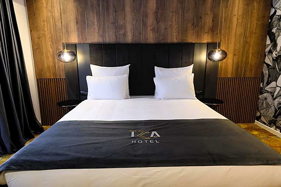 Iza Hotel