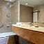 Argenta Tower Hotel & Suites
