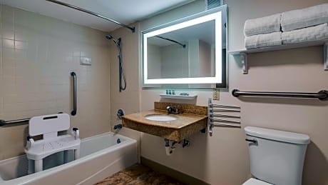 accessible - 1 queen, mobility accessible, bathtub, non-smoking, full breakfast