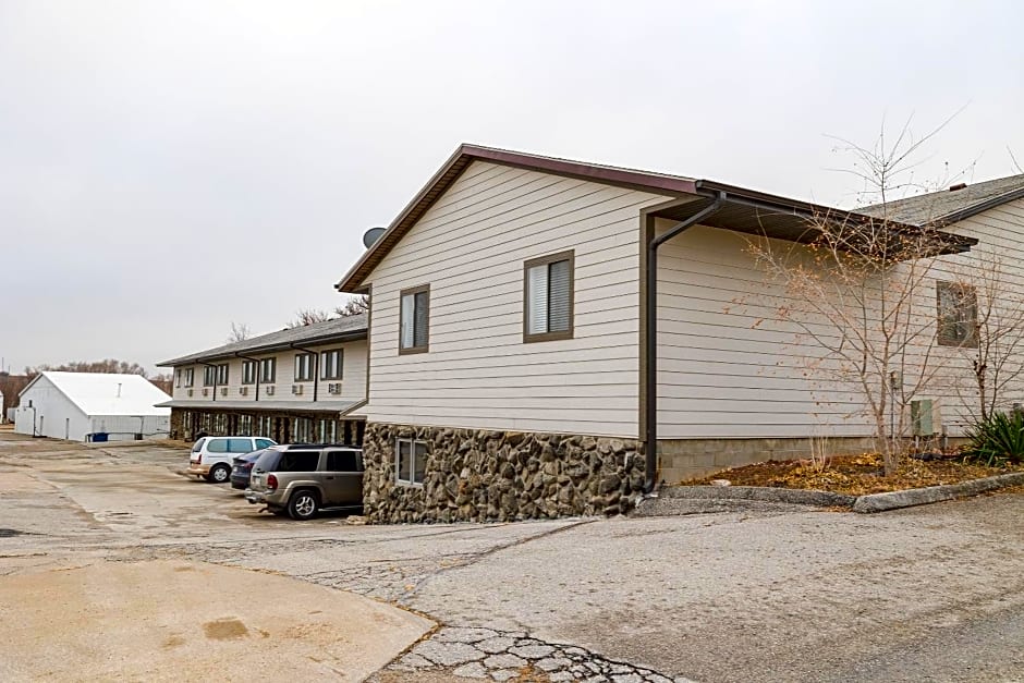 Harlan Inn and Suites By OYO Harlan