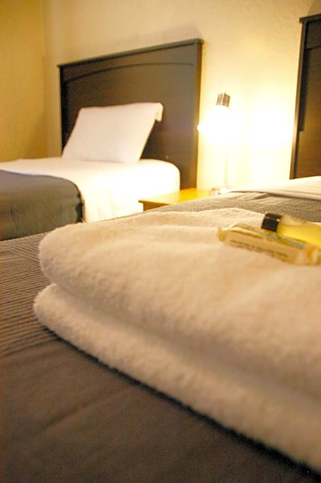 Little Tokyo Hotel – Los Angeles, CA