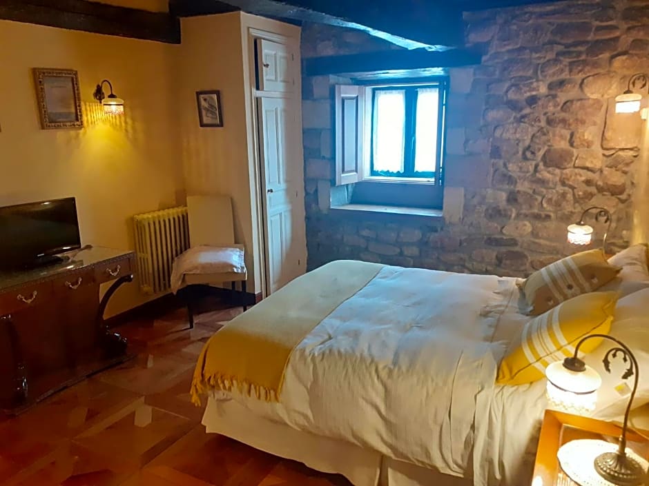 Hotel la Casona de Barrio, Alto Campoo
