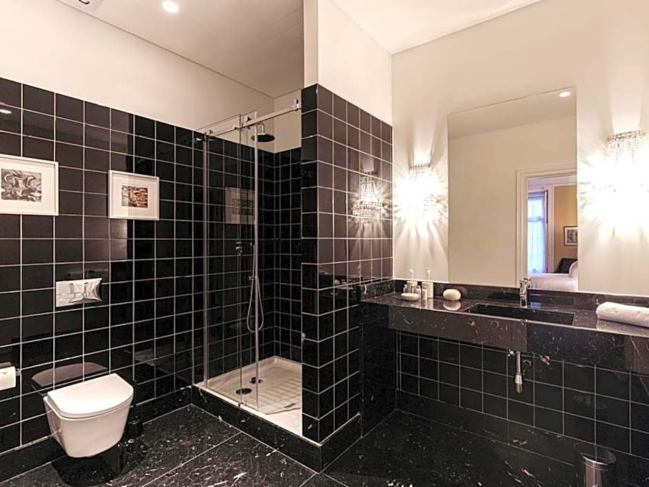 Dear Lisbon - Bordalo Palace Chiado