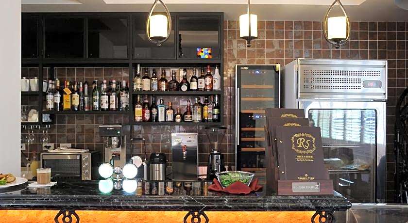 Golden Tulip RS Boutique Hotel