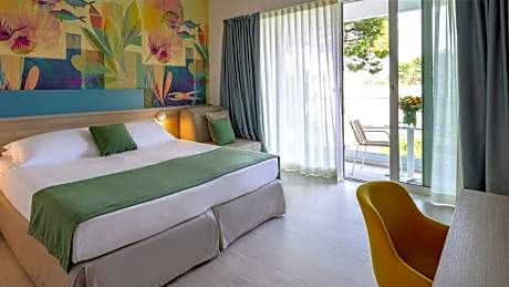 Classic Twin Room