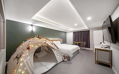 Brighten Hotel 